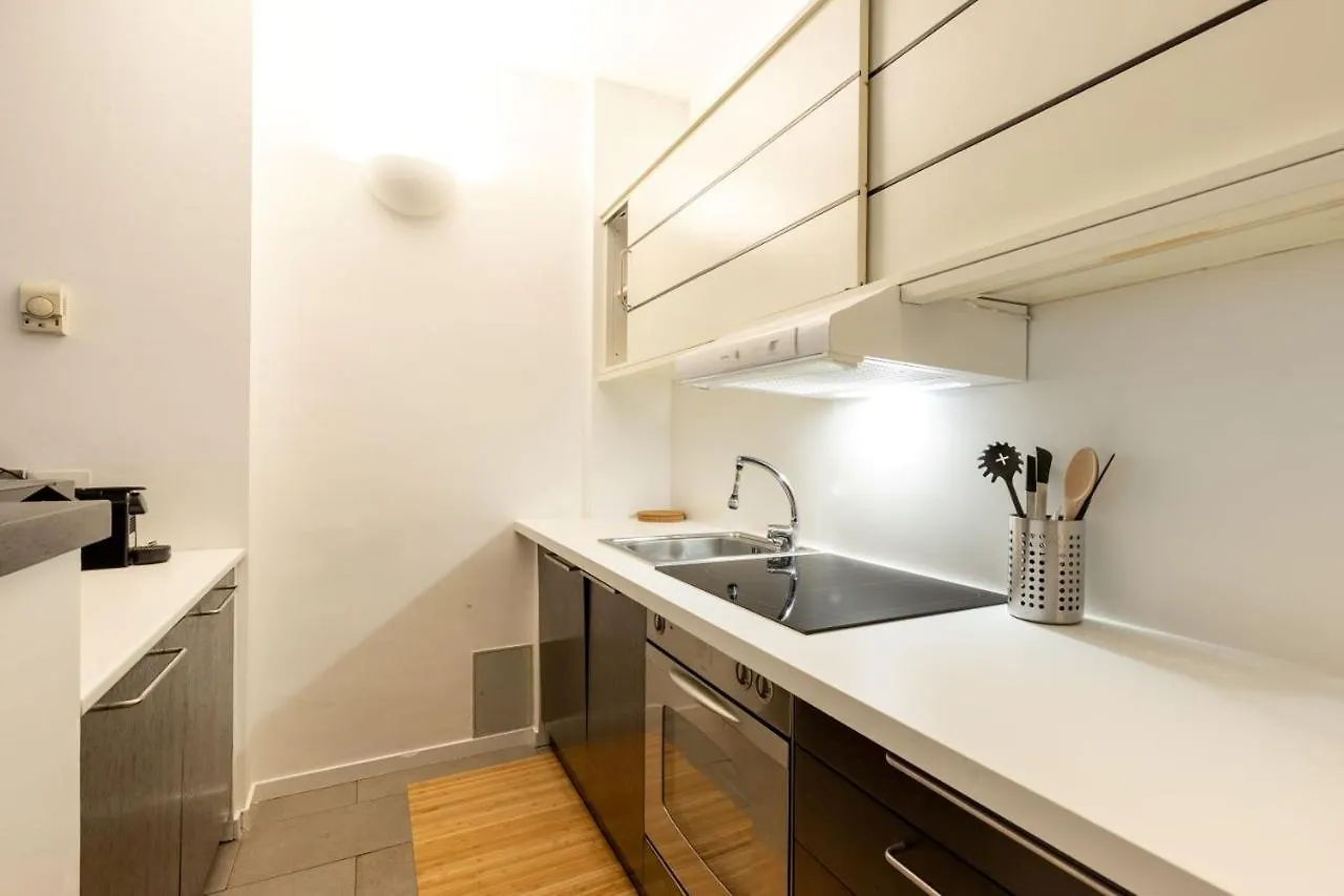 Apartment In Brera-Fatebenefratelli-Porta Nuova-Milano  Milano