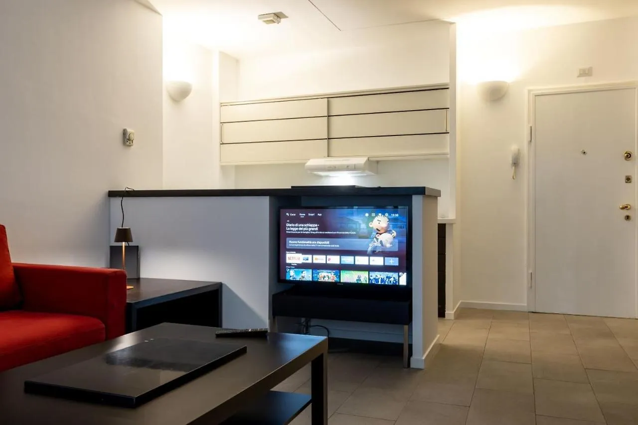 Apartment In Brera-Fatebenefratelli-Porta Nuova-Milano