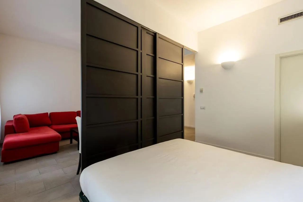 Apartment In Brera-Fatebenefratelli-Porta Nuova-Milano Italien